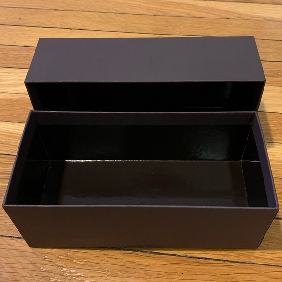 Tom ford Sunglass case with box and cleaning cloth - Picture 2 of 7